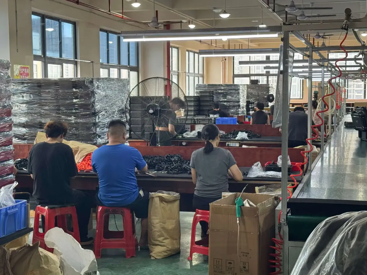 Case Assembly Workstation Efficiency: Three Wasted Motions